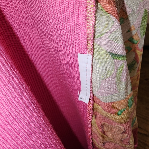 Dolce & Gabbana Printed Silk Panelled Cardigan. - Picture 11 of 15